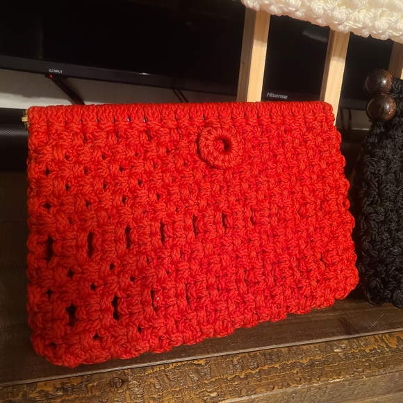 Vintage 60s/70s RED Macramé HandBag - Picture 1 of 5